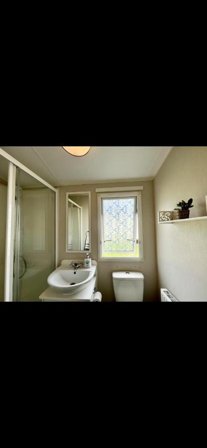 Tarka Holiday Park Ashford  Buitenkant foto